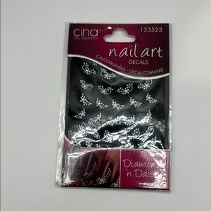 Ina Nail Art Decals - Black and White Floral